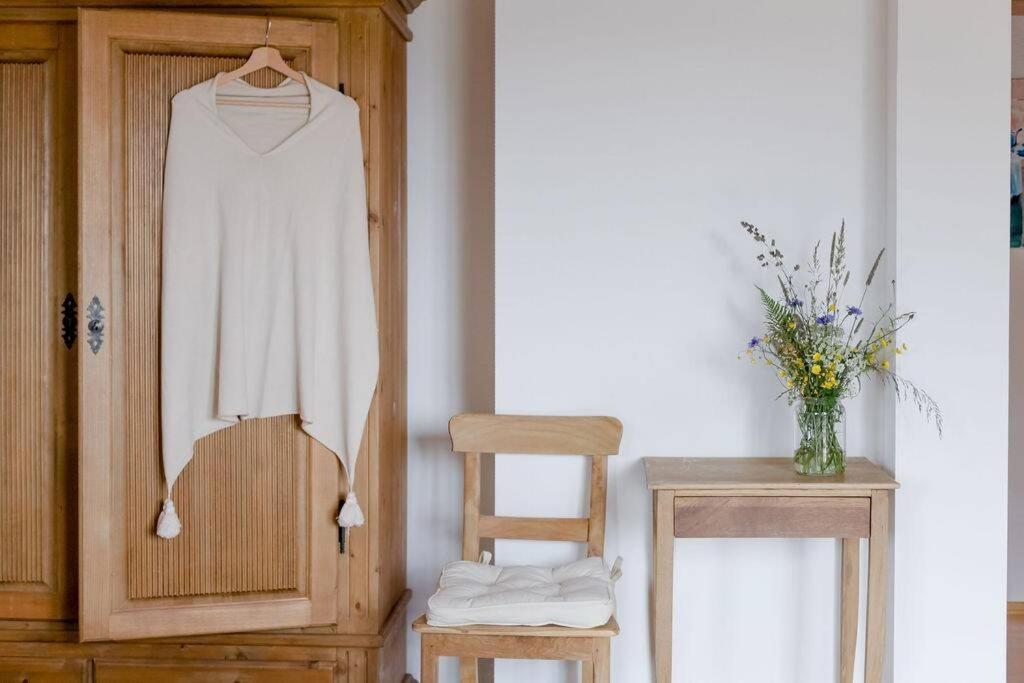 4-Zimmer-Ferienwohnung Waldbluemle Dobel Bagian luar foto