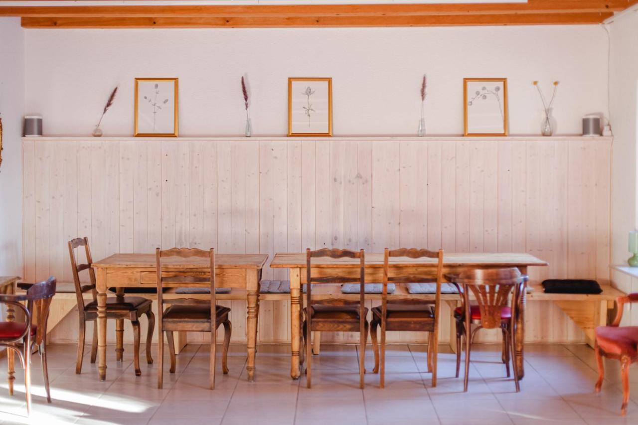 4-Zimmer-Ferienwohnung Waldbluemle Dobel Bagian luar foto